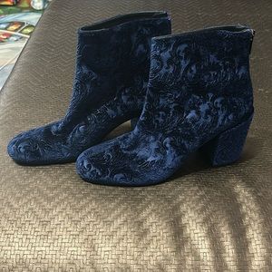 Stuart Weitzman Blue Suede boots
